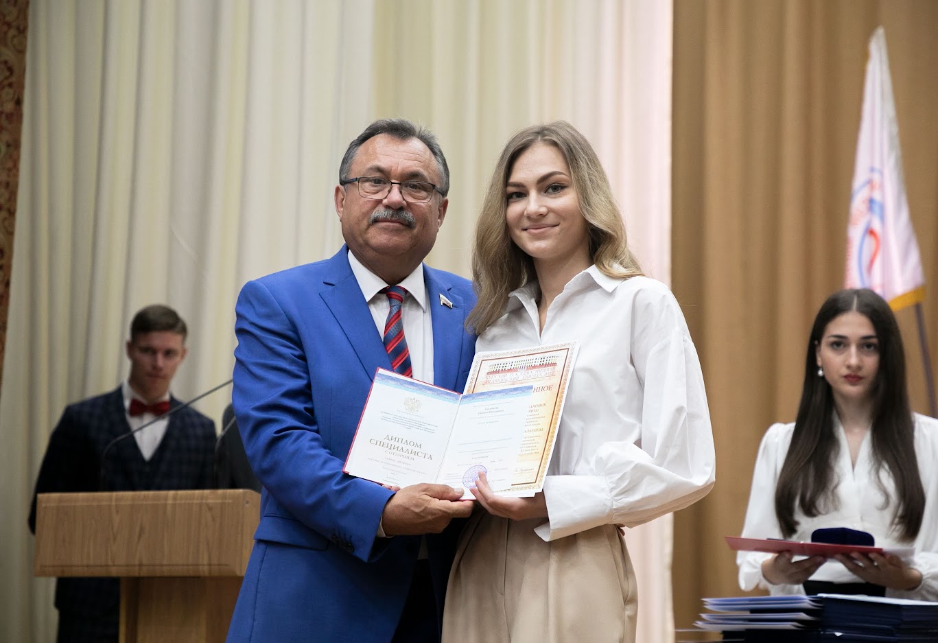 Выпуск врачей по специальности «Лечебное дело» и «Педиатрия» | 06.07.2022 |  Курск - БезФормата